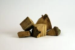 Yakiniku Räucherchunks Ahorn 500 G -Grill Verkaufsgeschäft 100312 8720364491284 BBQ Flavour maple chunk vrijstaand