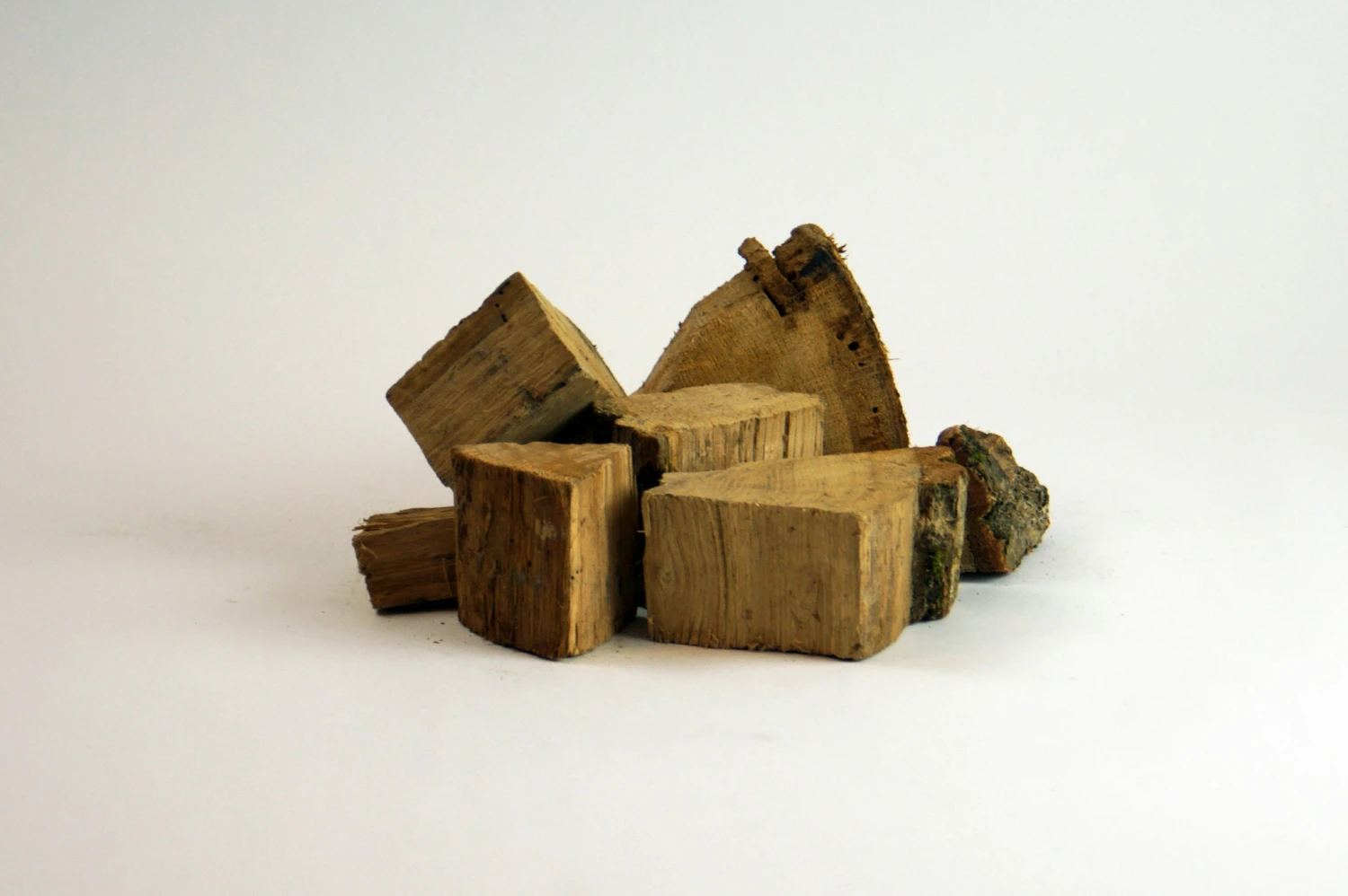 Yakiniku Räucherchunks Eiche 500 G 4 Yakiniku Räucherchunks Eiche 500 G – Bild 2