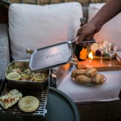 SKOTTI BOKS Edelstahl-Box 2,5 Liter -Grill Verkaufsgeschäft 4270000927973 05 SKOTTI BOKS 1