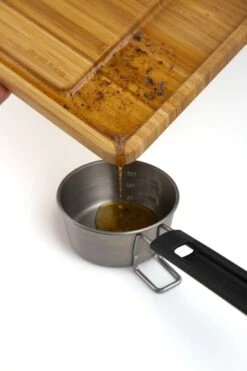 Broil King Schneidebrett Regal/Imperial -Grill Verkaufsgeschäft BK 68429 Action 01