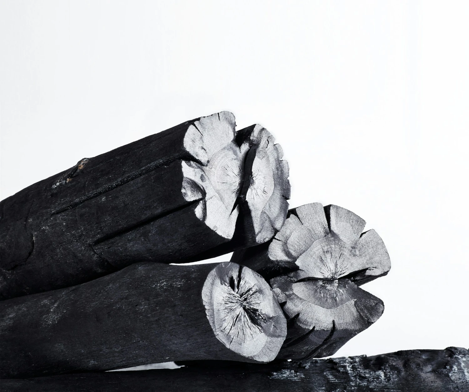 McBrikett WHITE COAL Binchotan Holzkohle 3kg 6 McBrikett WHITE COAL Binchotan Holzkohle 3kg – Bild 4