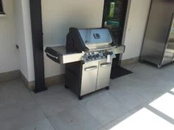 NAPOLEON Prestige 500 Edelstahl -Grill Verkaufsgeschäft NAPOLEON Prestige 500 Edelstahl