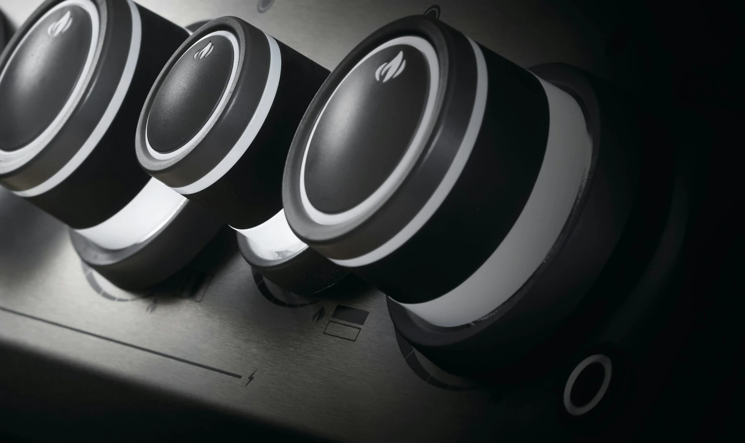 NAPOLEON Rogue SE 425, Schwarz 16 NAPOLEON Rogue SE 425, Schwarz – Bild 14