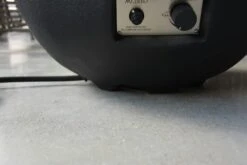 Gardenforma Gas Feuerstelle Jefferson Beton-Optik Schwarz -Grill Verkaufsgeschäft OFG119 Jefferson Fire Table Detail Bottom2