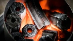 EuroBBQ Holzkohlebriketts Schwarz 10kg -Grill Verkaufsgeschäft SaZqxWDRpeA