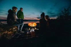 IGNIUM Taran Fire -Grill Verkaufsgeschäft TARAN Fire Design Feuerschale Strandbild 1 Hersteller Ignium