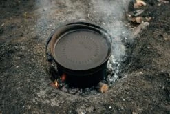 IGNIUM Taran Feuertopf 21 IGNIUM Taran Feuertopf -Grill Verkaufsgeschäft TARAN Gusseisen Feuertopf Camping Ignium