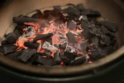 WILDFIRE Aroma Holzkohle Vom Apfelbaum 9 Kg/ Karton -Grill Verkaufsgeschäft bge wildfire charcoal appeltree 07 1