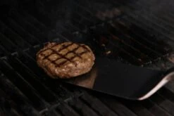 Broil King Burgerpresse Deluxe 15 Broil King Burgerpresse Deluxe -Grill Verkaufsgeschäft broi 62475 Burger Cooking 01