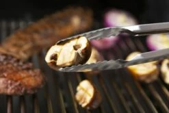 Broil King Baron Präzisions Grillzange 9 Broil King Baron Präzisions Grillzange -Grill Verkaufsgeschäft broil 64037 PR ZISIONS GRILLZANGE BARON LANG LIFESTYLE 03