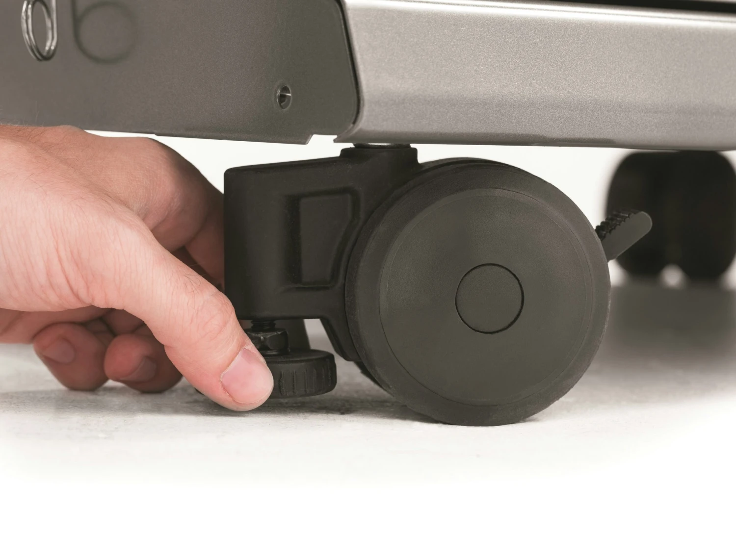 Broil King Regal 490 Inkl. Abdeckhaube, Gussplatte & Wokeinsatz 11 Broil King Regal 490 Inkl. Abdeckhaube, Gussplatte & Wokeinsatz – Bild 9