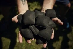 McBrikett KOKOKO EGGS 10kg -Grill Verkaufsgeschäft mcbrikett kokoko eggs mood 04