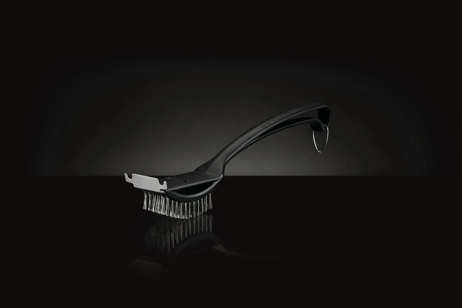 NAPOLEON Grillbürste Mit Edelstahlborsten Und Kunststoffgriff (62052) 4 NAPOLEON Grillbürste Mit Edelstahlborsten Und Kunststoffgriff (62052) – Bild 2