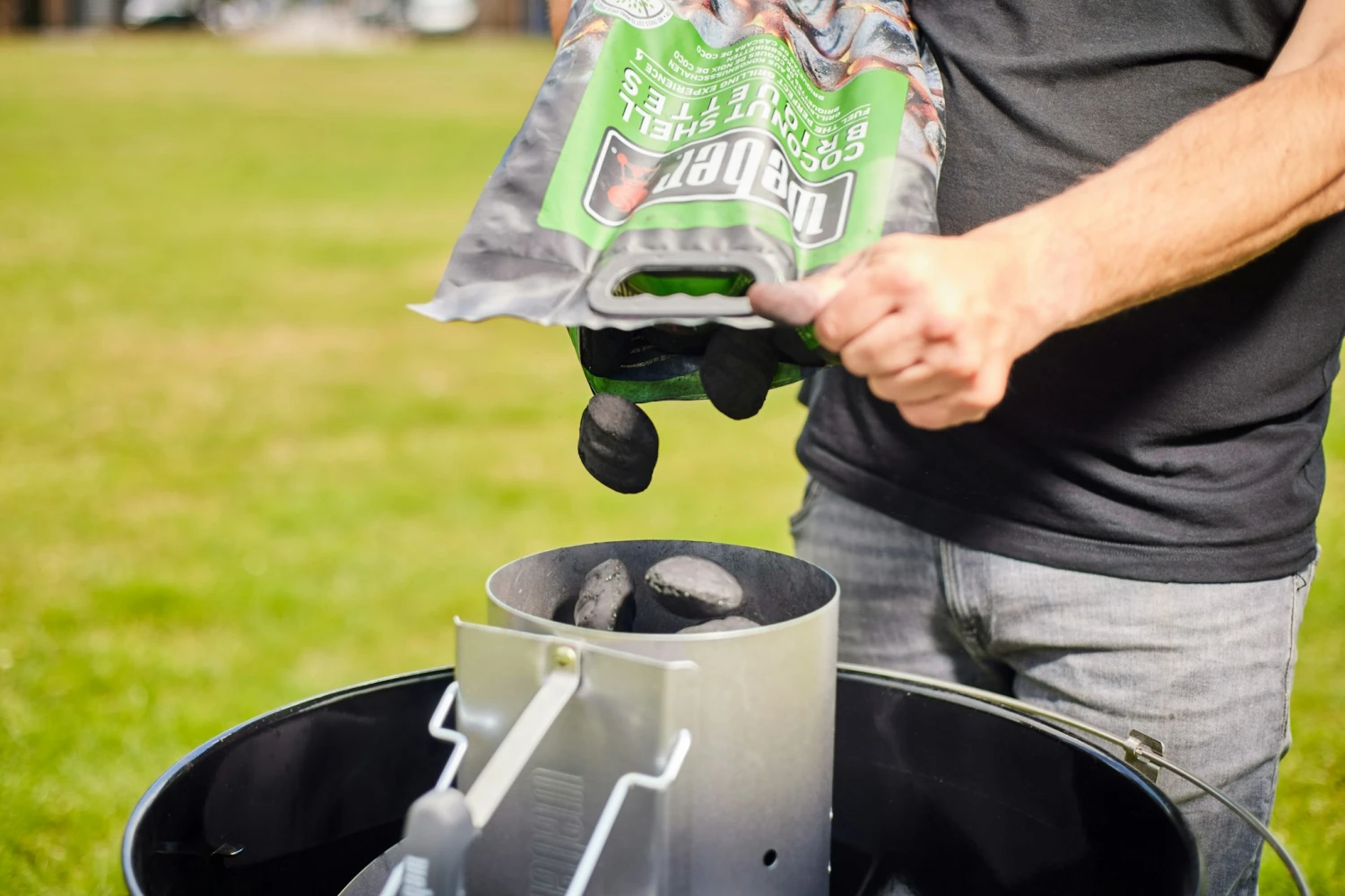 Weber Kokosnuss Briketts - 8 Kg 4 Weber Kokosnuss Briketts - 8 Kg – Bild 2