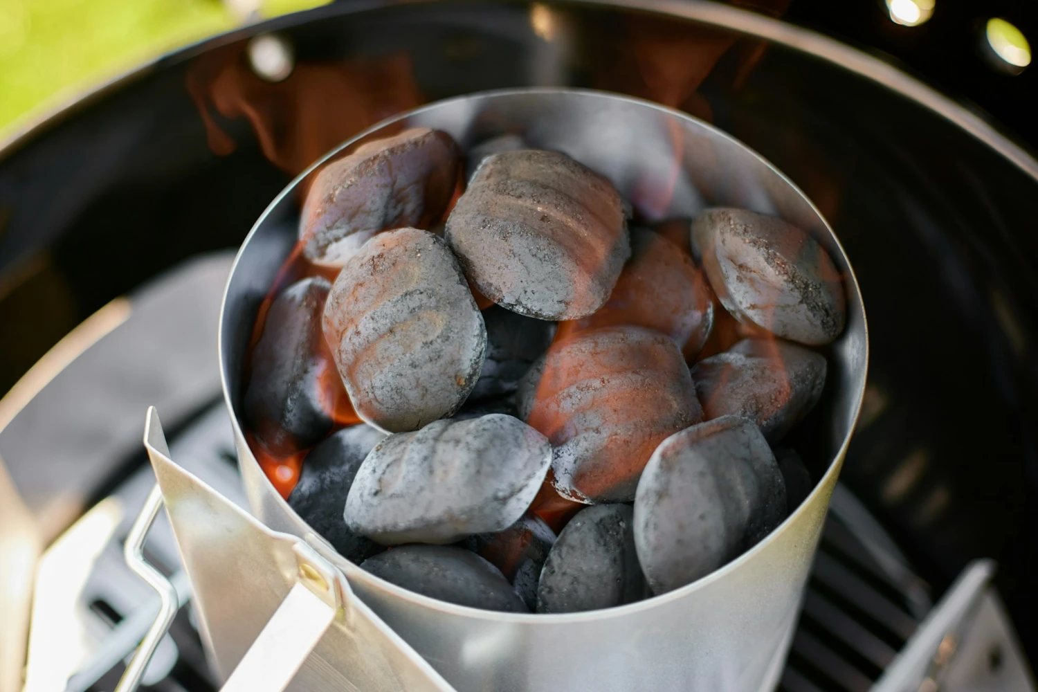 Weber Kokosnuss Briketts - 4 Kg 6 Weber Kokosnuss Briketts - 4 Kg – Bild 4